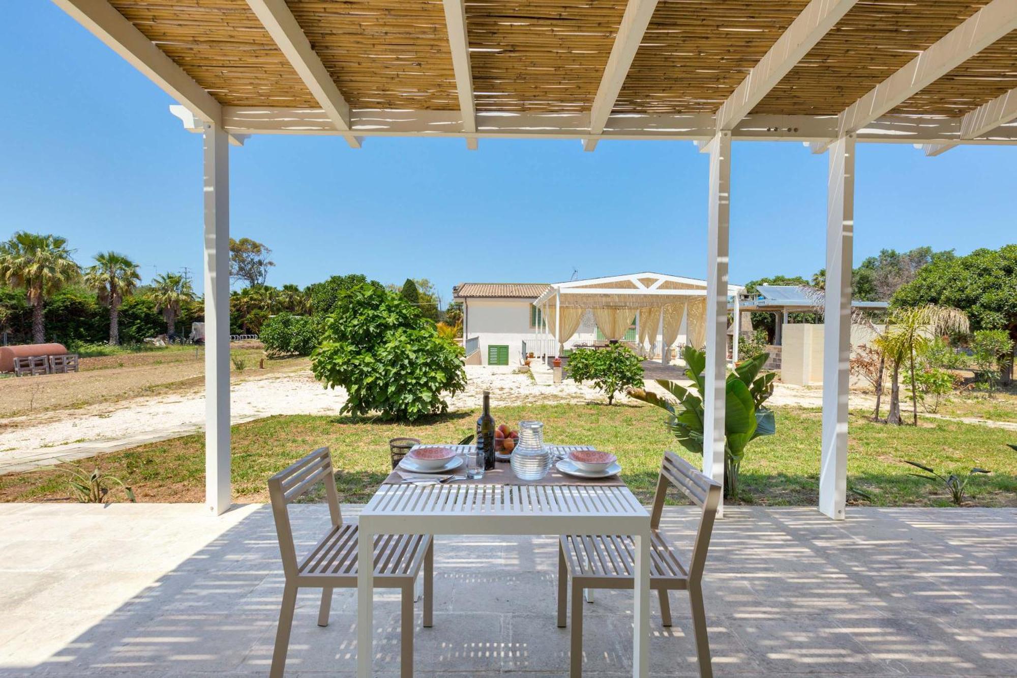 Agriturismo Li Frutti Отранто Экстерьер фото